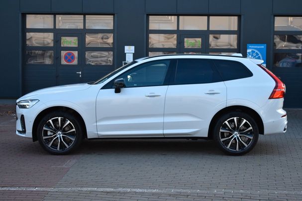 Volvo XC60 B4 Plus Dark 145 kW image number 2