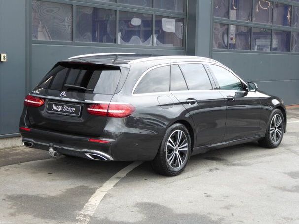 Mercedes-Benz E 220 d T 147 kW image number 6