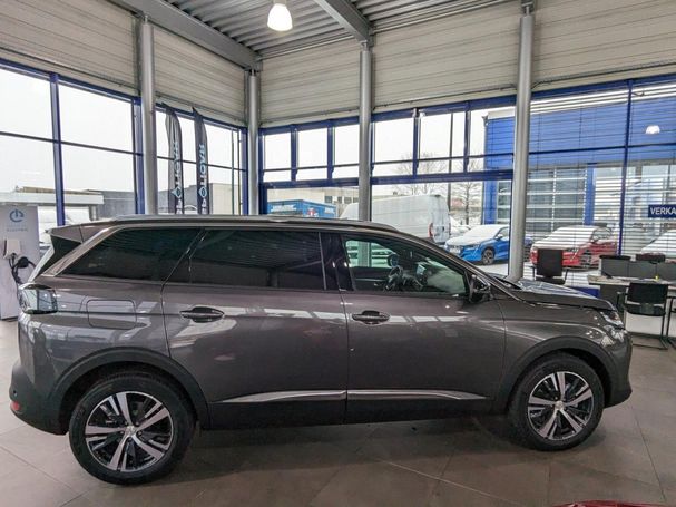 Peugeot 5008 BlueHDi 130 EAT8 Allure 96 kW image number 1