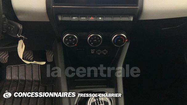 Renault Clio TCe 90 66 kW image number 22