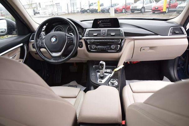 BMW 330 e iPerformance M 185 kW image number 26