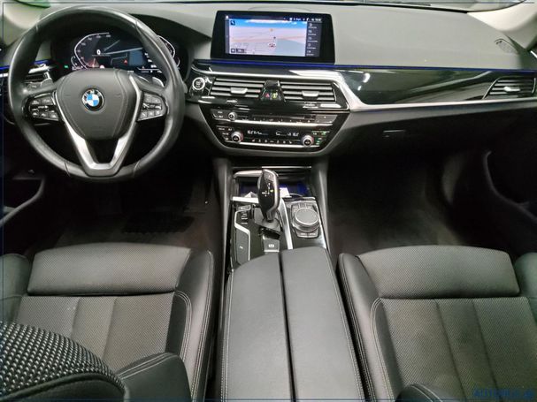 BMW 520d Touring 140 kW image number 5