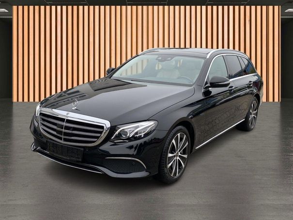 Mercedes-Benz E 300 de T 225 kW image number 1