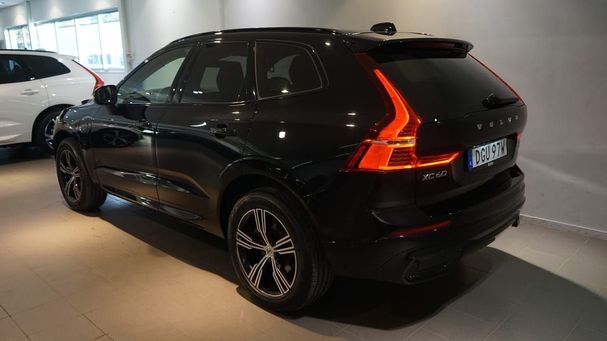 Volvo XC60 AWD T8 341 kW image number 3