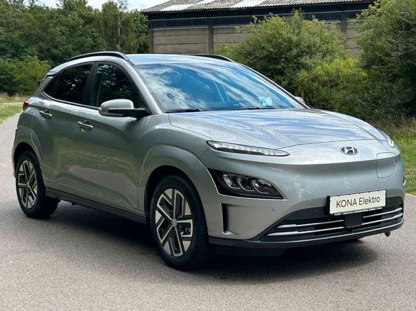 Hyundai Kona EV Trend 150 kW image number 4