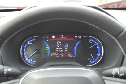 Car image 30