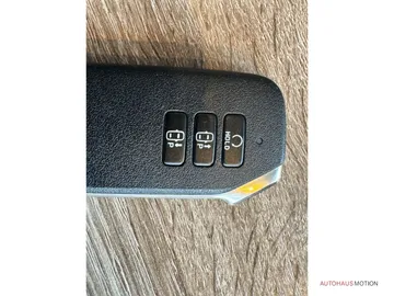 Car image 45
