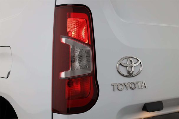 Toyota Proace City 1.5 75 kW image number 11