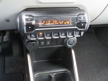 Car image 21