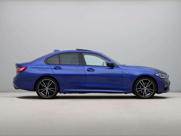 BMW 330 e M Sport 218 kW image number 7