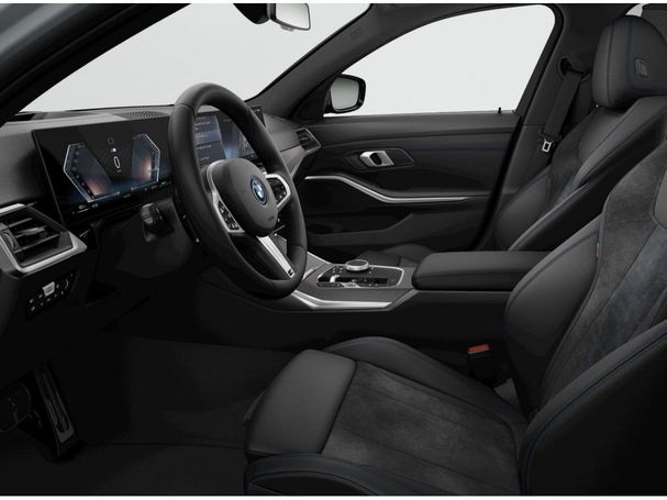 BMW 330i Touring xDrive 215 kW image number 3