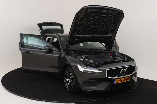 Volvo V60 B3 Essential 120 kW image number 19