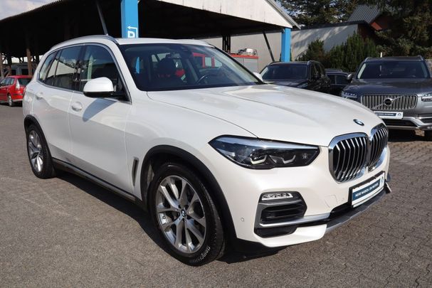 BMW X5 xDrive30d 195 kW image number 2