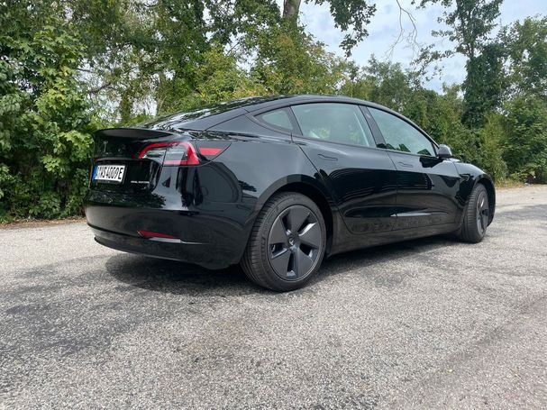 Tesla Model 3 Long Range AWD 366 kW image number 7