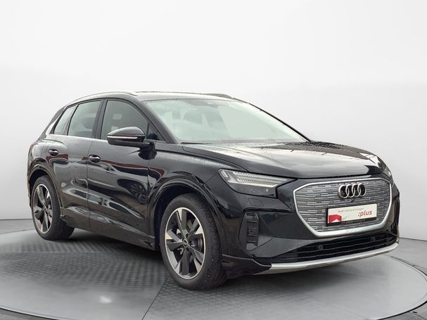 Audi Q4 45 e-tron S-line 210 kW image number 3