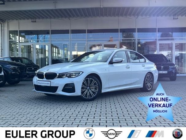 BMW 330i xDrive 190 kW image number 1