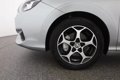 Car image 31