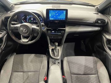 Car image 12