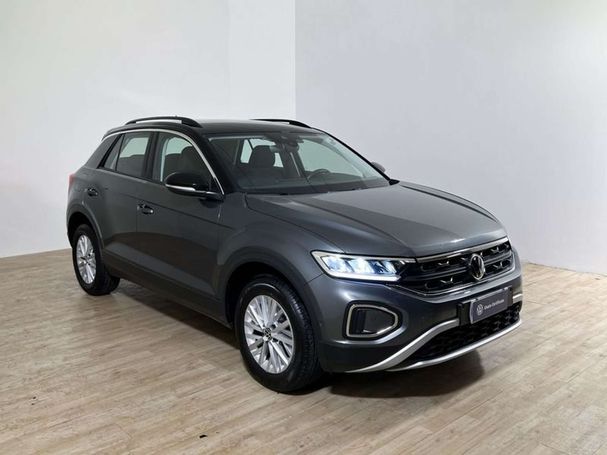 Volkswagen T-Roc 2.0 TDI SCR Life 85 kW image number 2