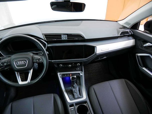 Audi Q3 35 TFSI Business 110 kW image number 9