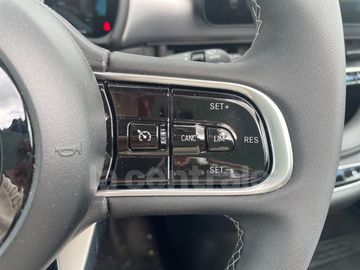 Car image 33