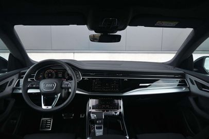 Car image 39