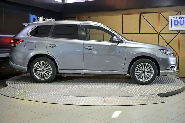 Mitsubishi Outlander 147 kW image number 21