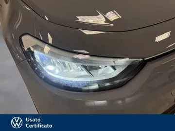 Car image 38