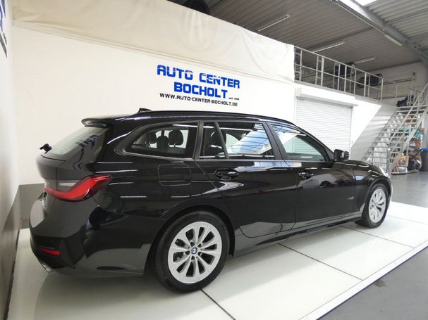 BMW 320d Touring 140 kW image number 11