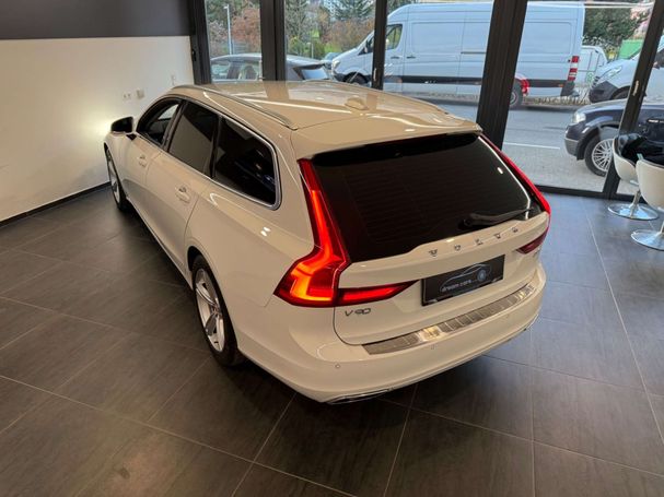 Volvo V90 D4 Momentum 140 kW image number 45