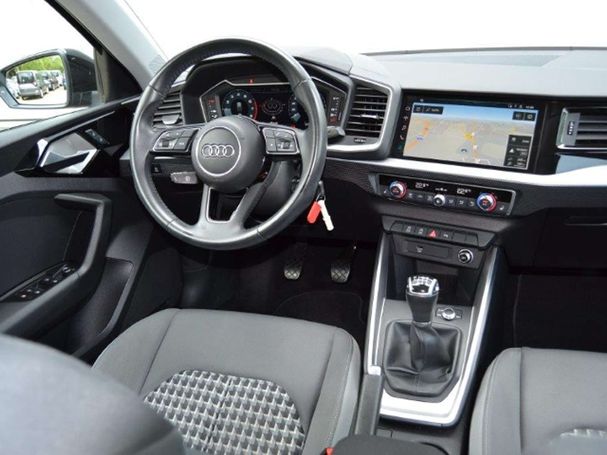 Audi A1 30 TFSI Sportback Advanced 85 kW image number 16