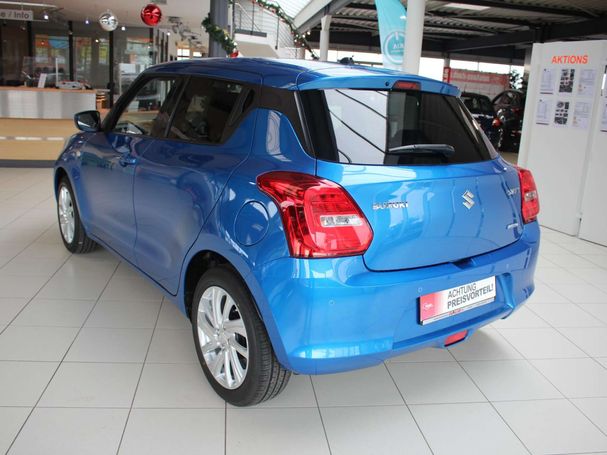 Suzuki Swift 1.2 Hybrid Comfort 61 kW image number 4