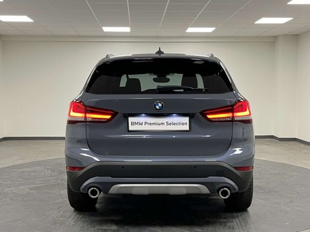 BMW X1 xDrive18d xLine 110 kW image number 5