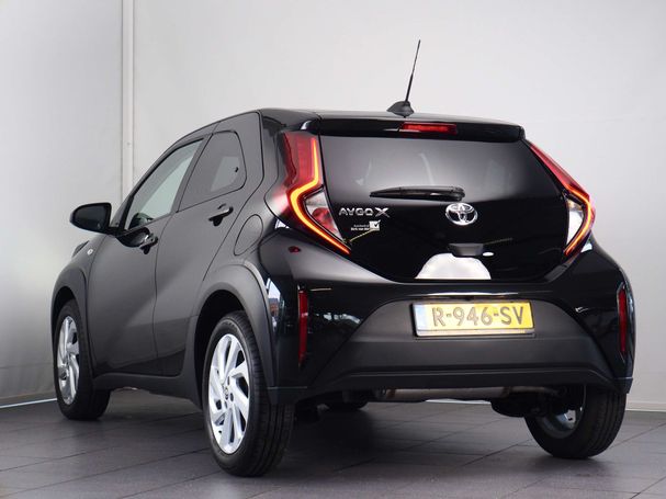 Toyota Aygo X 1.0 VVT-i 53 kW image number 3