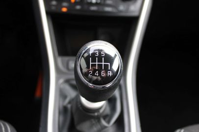 Car image 31