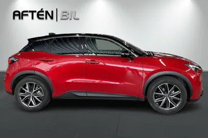 Car image 5
