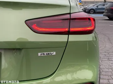 Car image 33