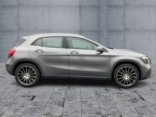 Mercedes-Benz GLA 180 90 kW image number 8