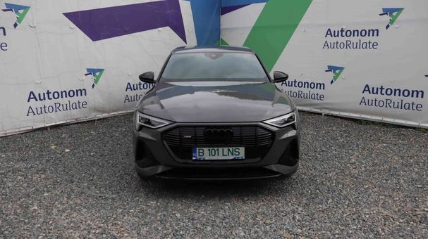 Audi e-tron 60 300 kW image number 3