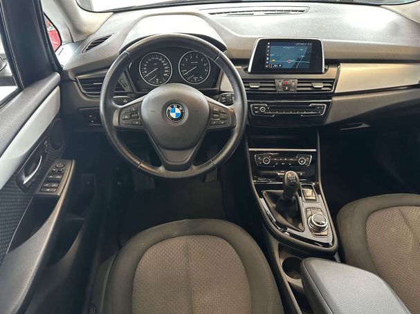 BMW 216i Active Tourer Advantage 75 kW image number 4