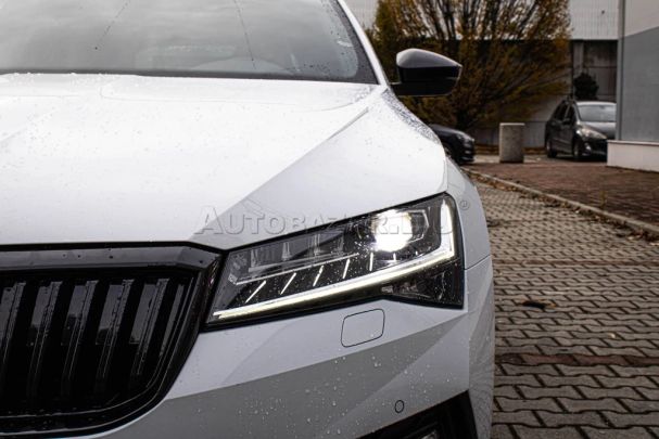 Skoda Superb Combi 2.0 TSI 4x4 DSG Sportline 200 kW image number 11