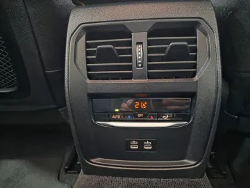 Car image 50