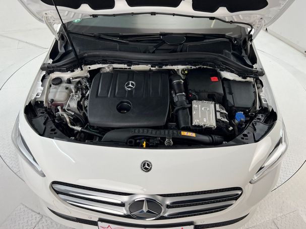 Mercedes-Benz B 180 d 85 kW image number 4