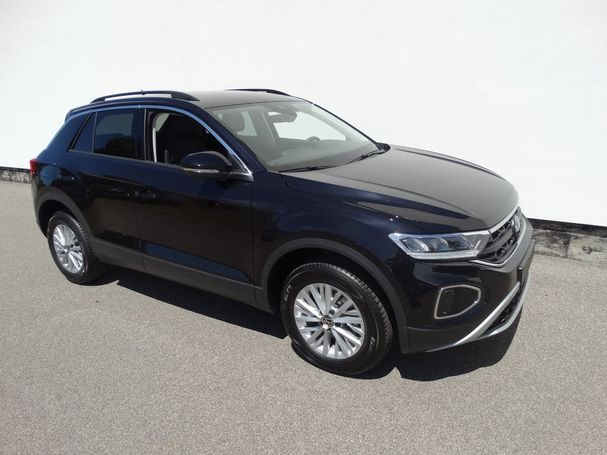 Volkswagen T-Roc 1.5 TSI 110 kW image number 2