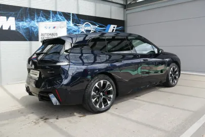 Car image 33
