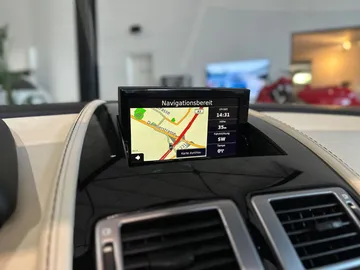 Car image 39