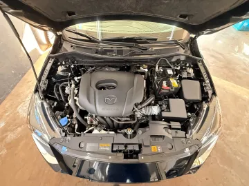 Car image 27