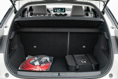 Car image 31