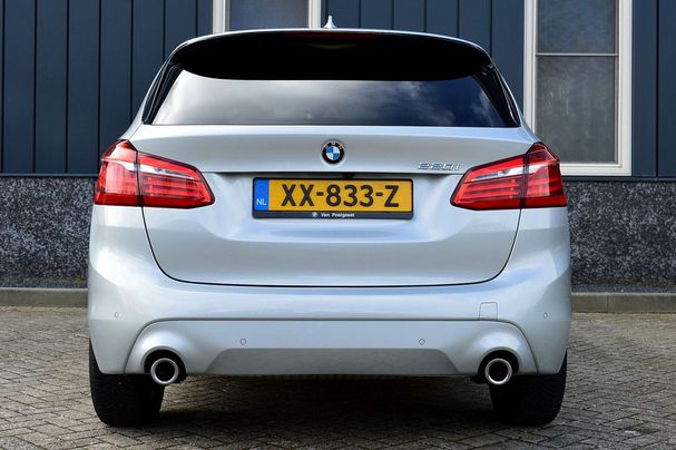 BMW 220i Active Tourer 141 kW image number 2