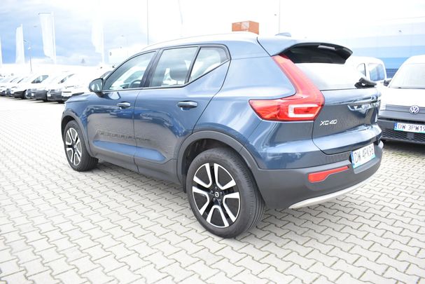 Volvo XC40 T3 Momentum 120 kW image number 8